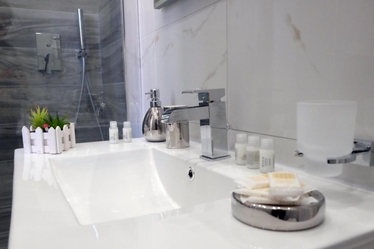 Elegance B&B Napoli Dış mekan fotoğraf